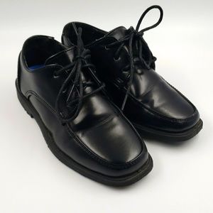 JOSMO Boys Shoes Size 10 Black.